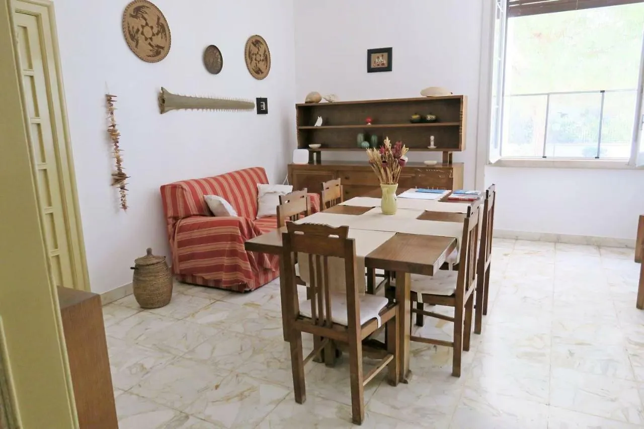 Villa Resi Santo Spirito   Bari